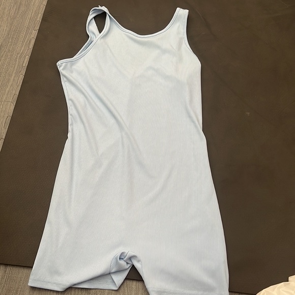 Blue romper - Picture 2 of 2